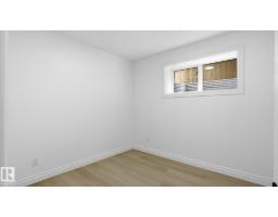 9226 94 St Nw, Edmonton, AB T6C3V5 Photo 32