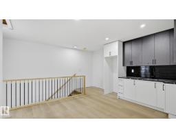 9226 94 St Nw, Edmonton, AB T6C3V5 Photo 35