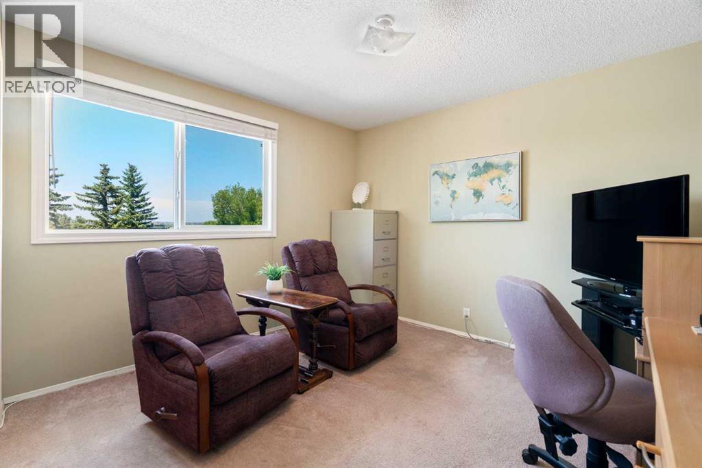 32 Beddington Road NE - Image 16