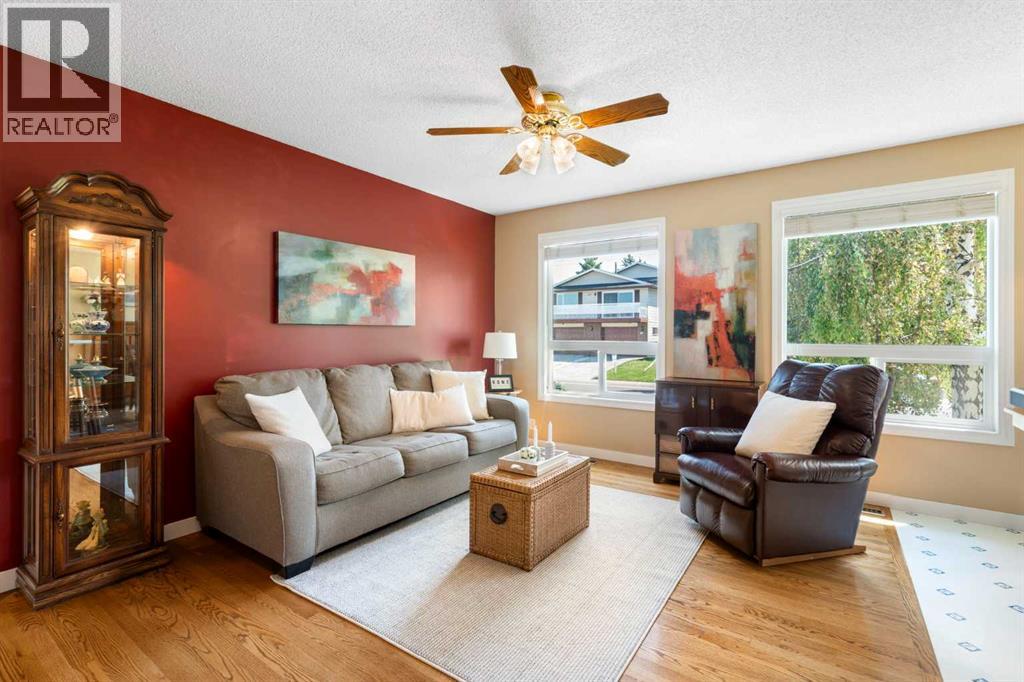 32 Beddington Road NE - Image 4
