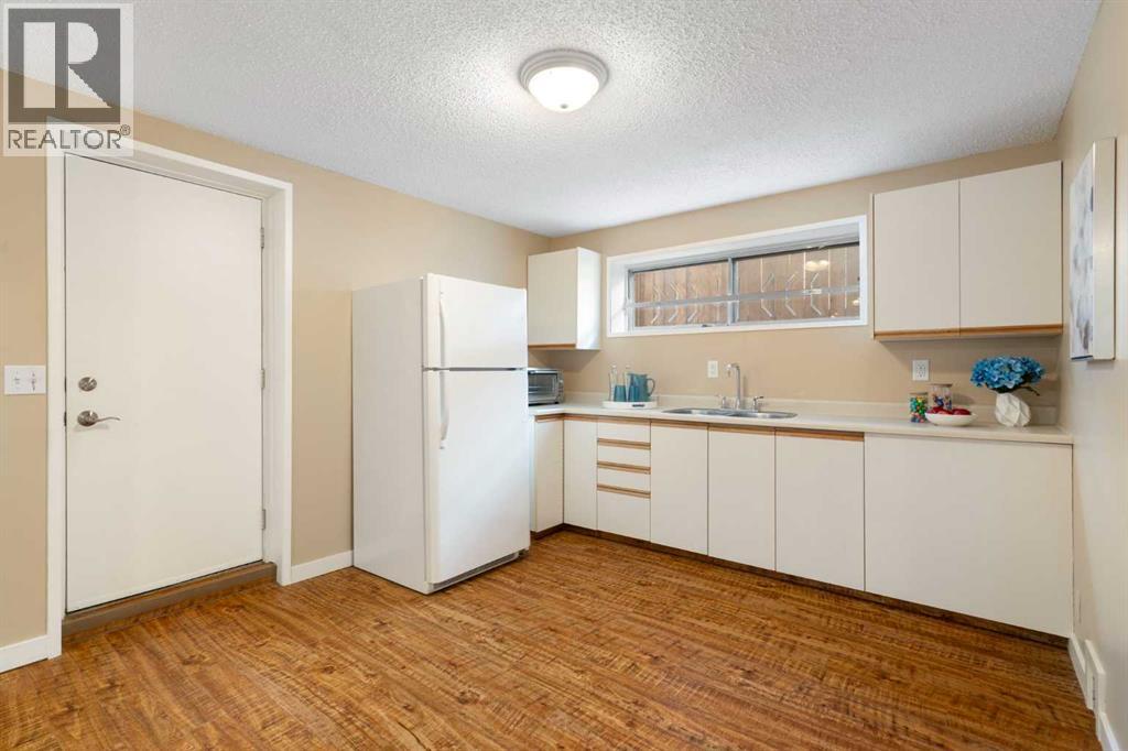 32 Beddington Road NE - Image 26