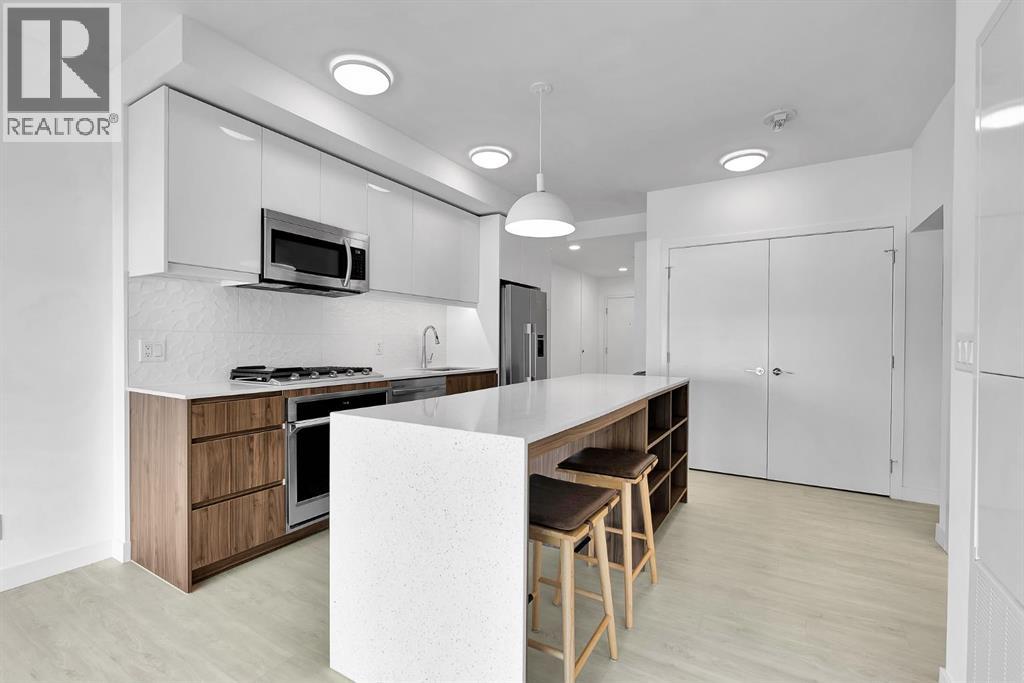 #310 327 9A Street NW - 7
