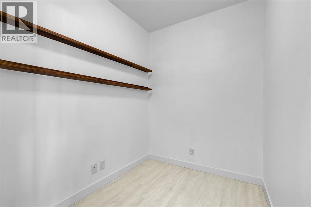 #310 327 9A Street NW - 22