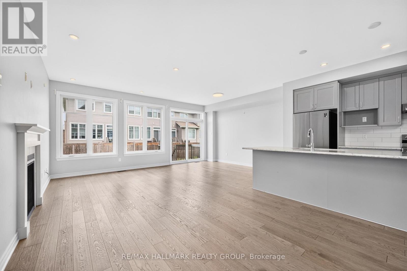 3 Bed, 3 Bath House for Rent in Ottawa – 547 MUSKARI STREET, Ottawa – MLS# X13596016 - Image 12