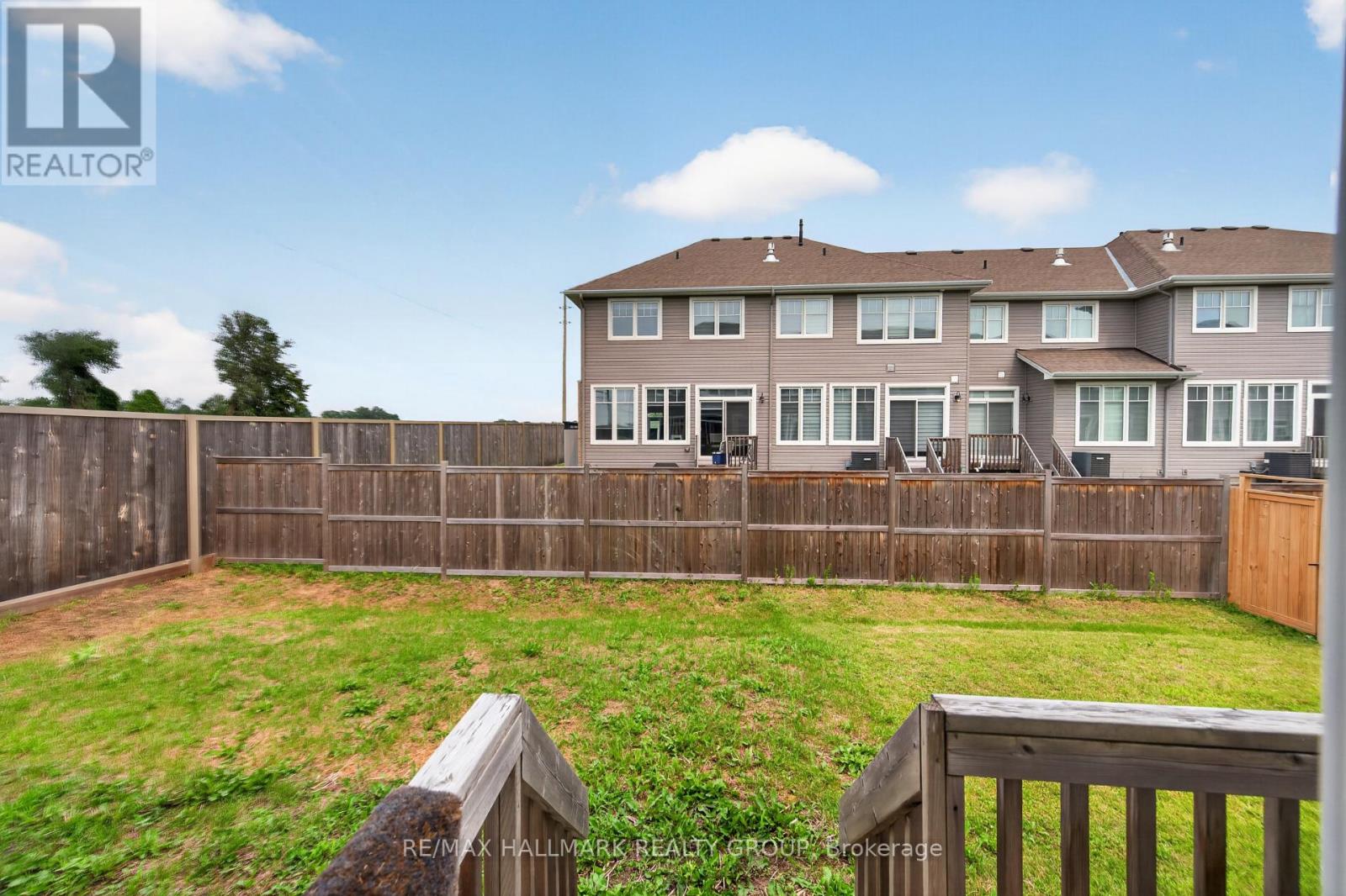 3 Bed, 3 Bath House for Rent in Ottawa – 547 MUSKARI STREET, Ottawa – MLS# X13596016 - Image 15