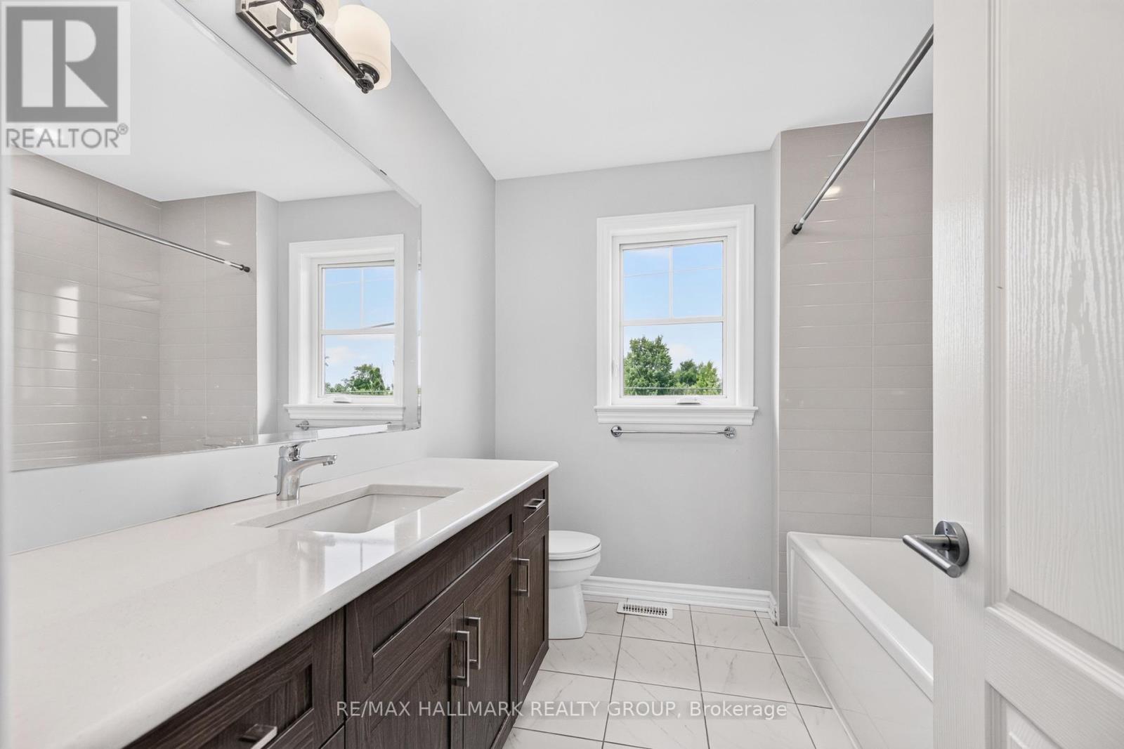 3 Bed, 3 Bath House for Rent in Ottawa – 547 MUSKARI STREET, Ottawa – MLS# X13596016 - Image 33