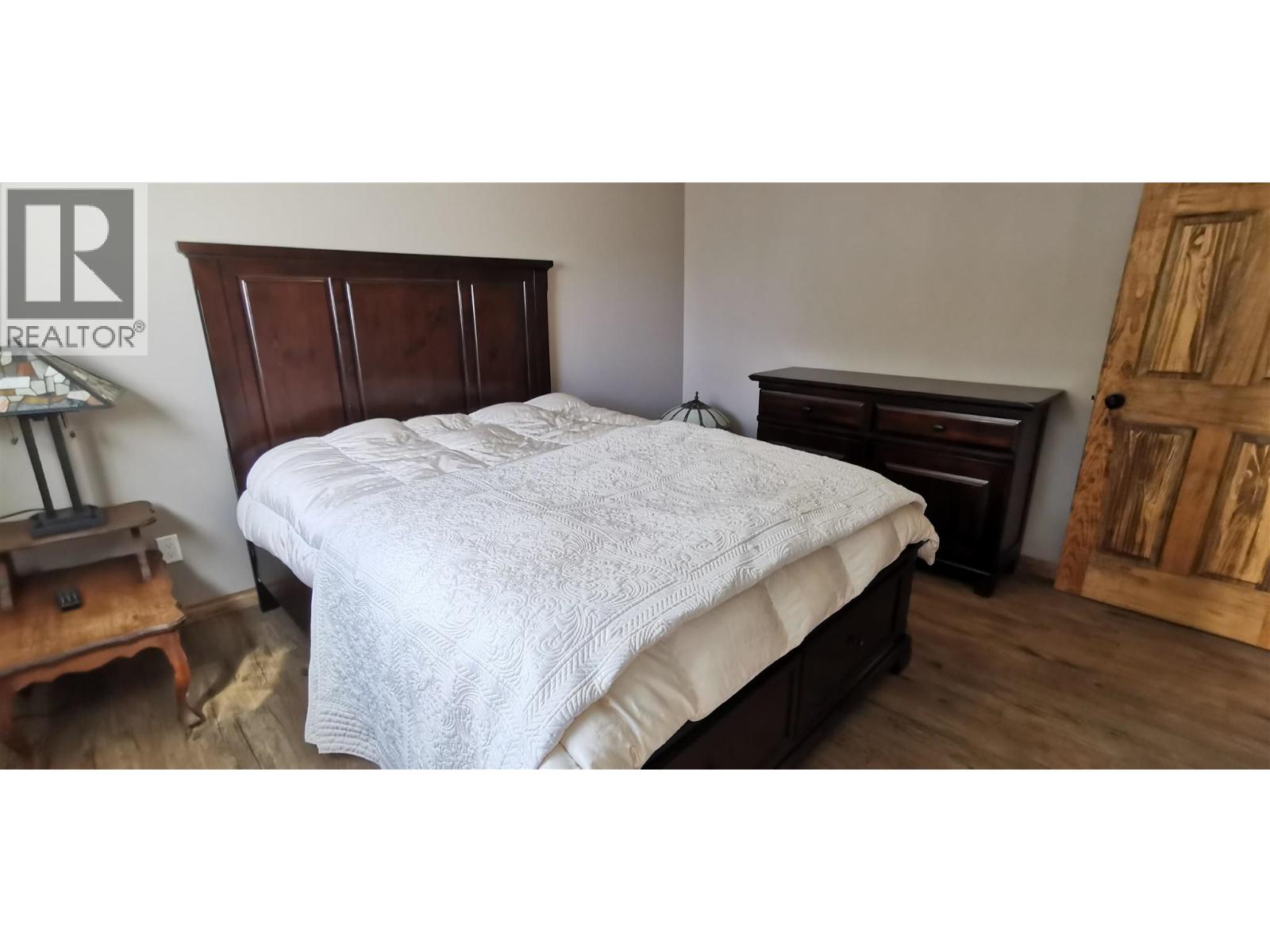 6264 FOREST LAWN FRONTAGE ROAD, Fort St. John