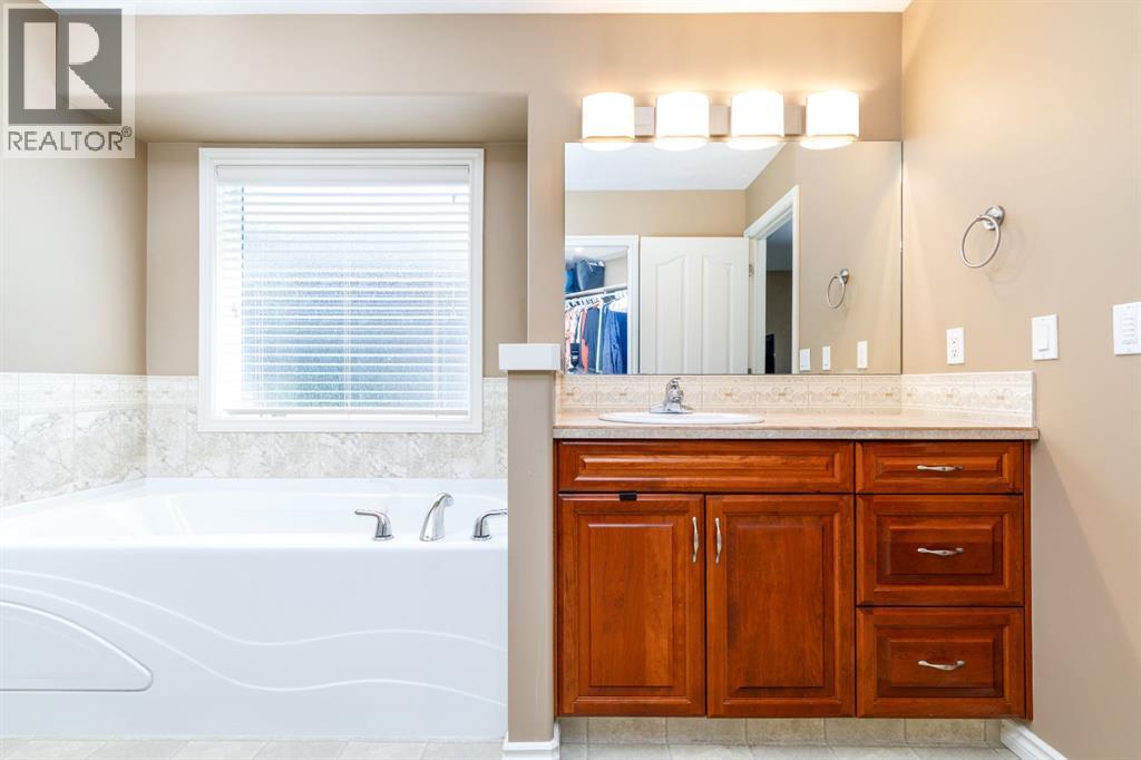54 Fieldstone Way - 21