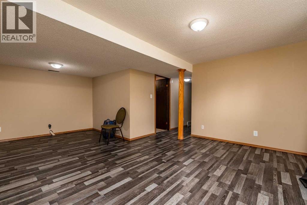 108 3 Avenue W - Image 17