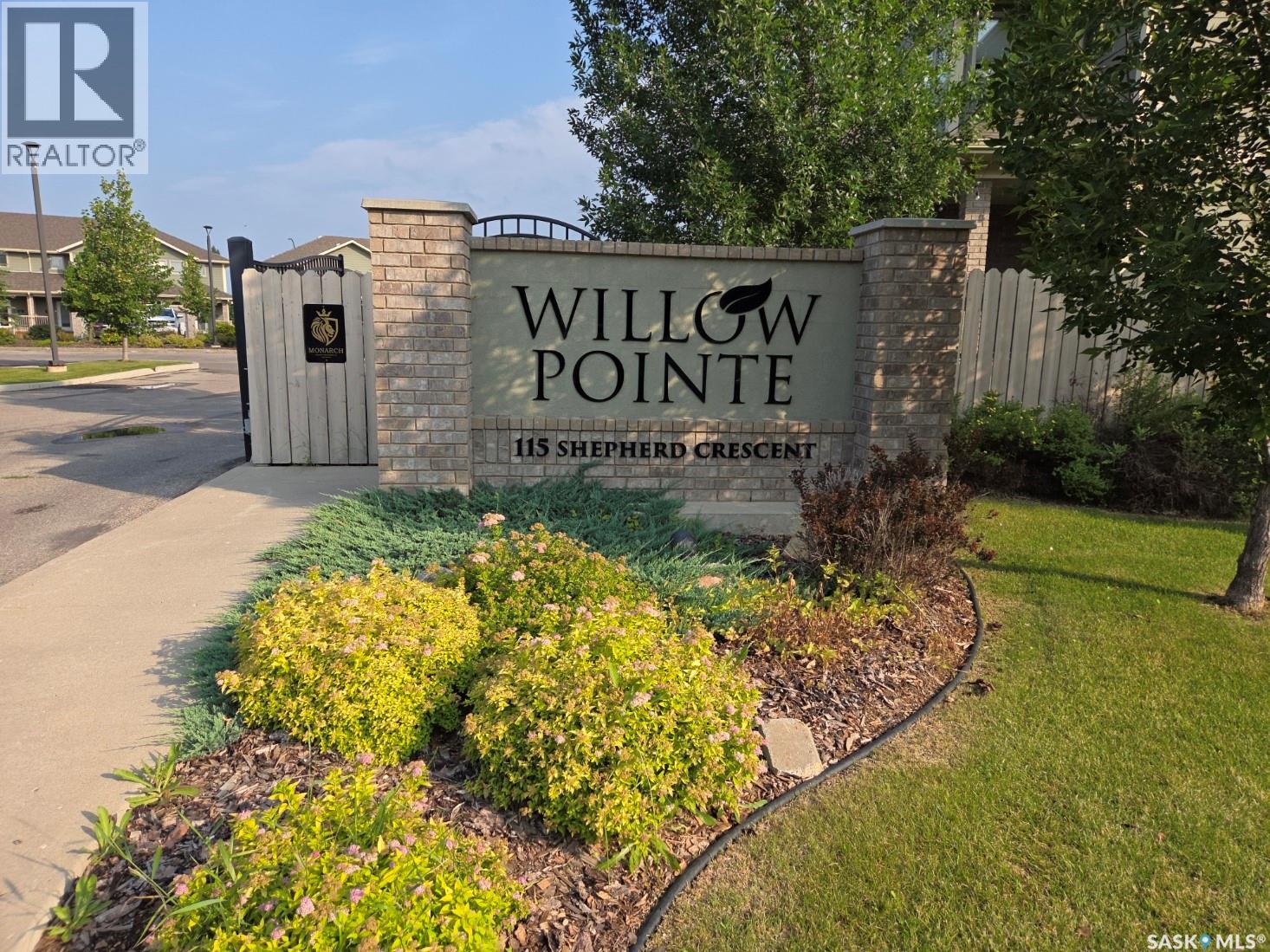 #103 115 Shepherd CRESCENT - 2