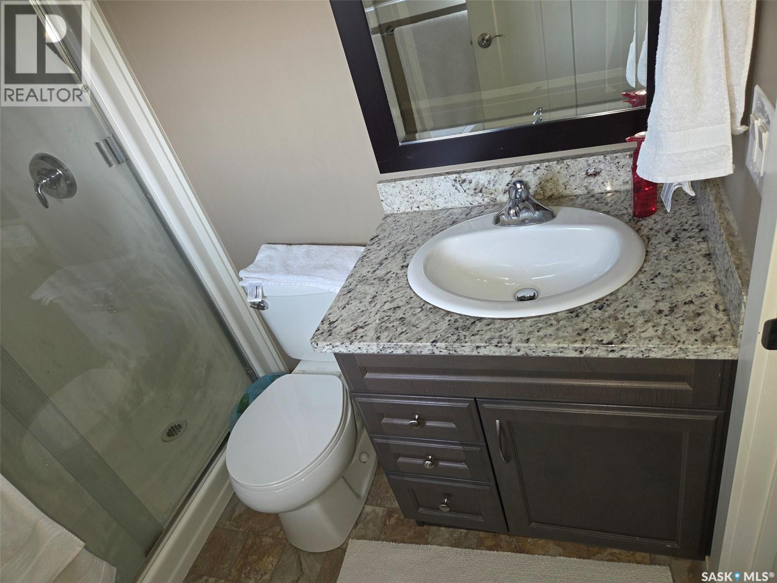#103 115 Shepherd CRESCENT - 24