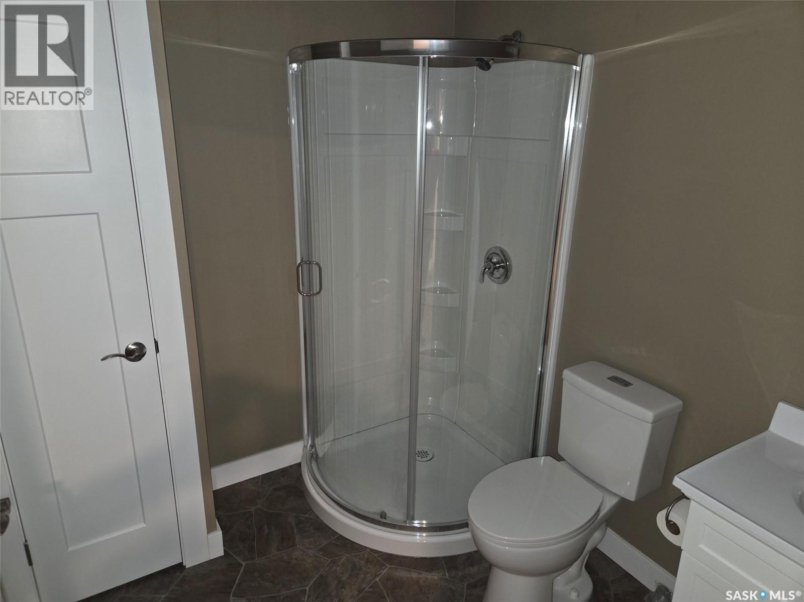 #103 115 Shepherd CRESCENT - 35
