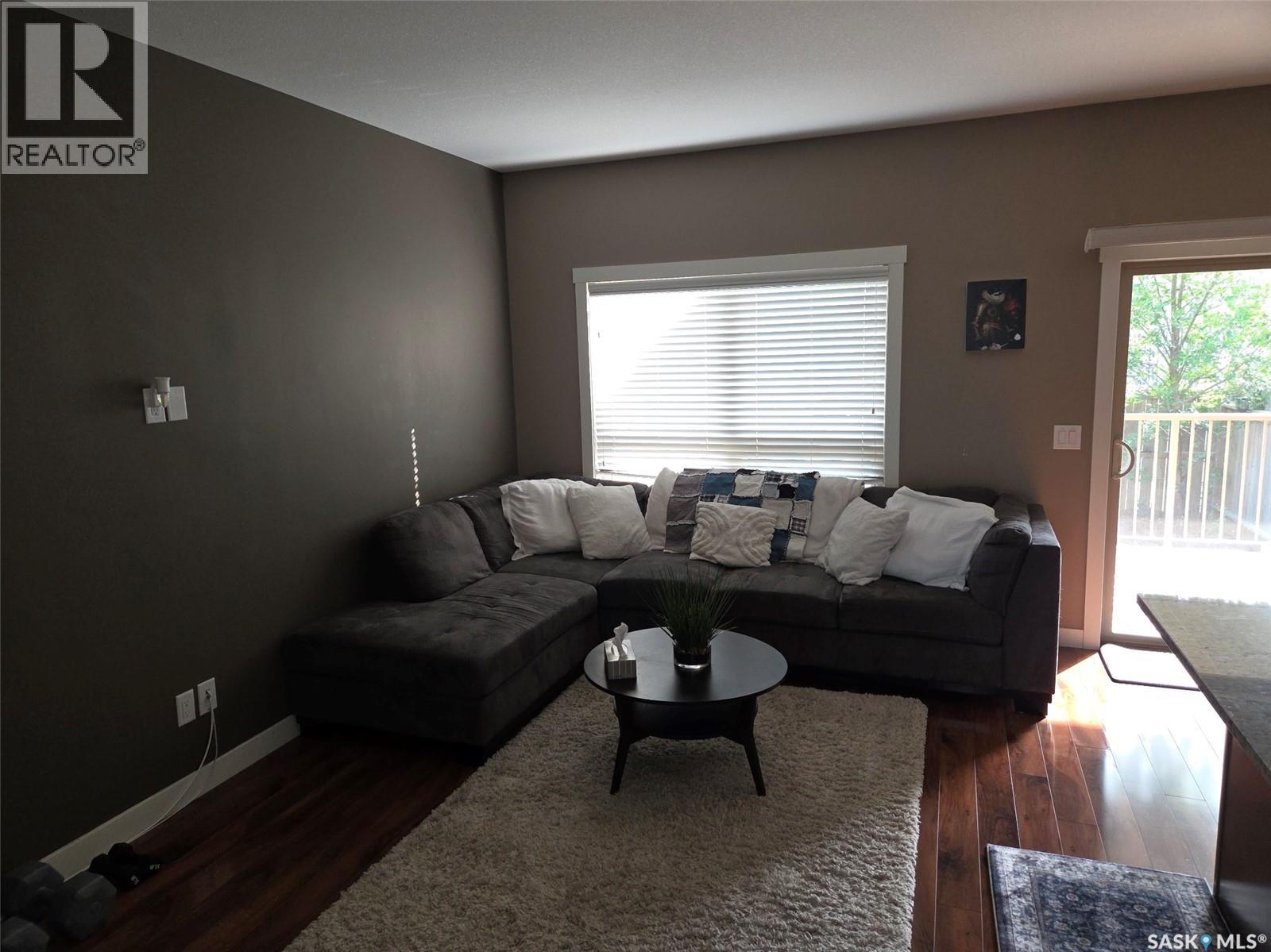#103 115 Shepherd CRESCENT - 9