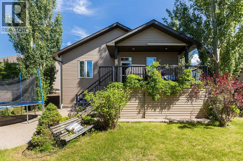 8 Riverton Crescent W - 31