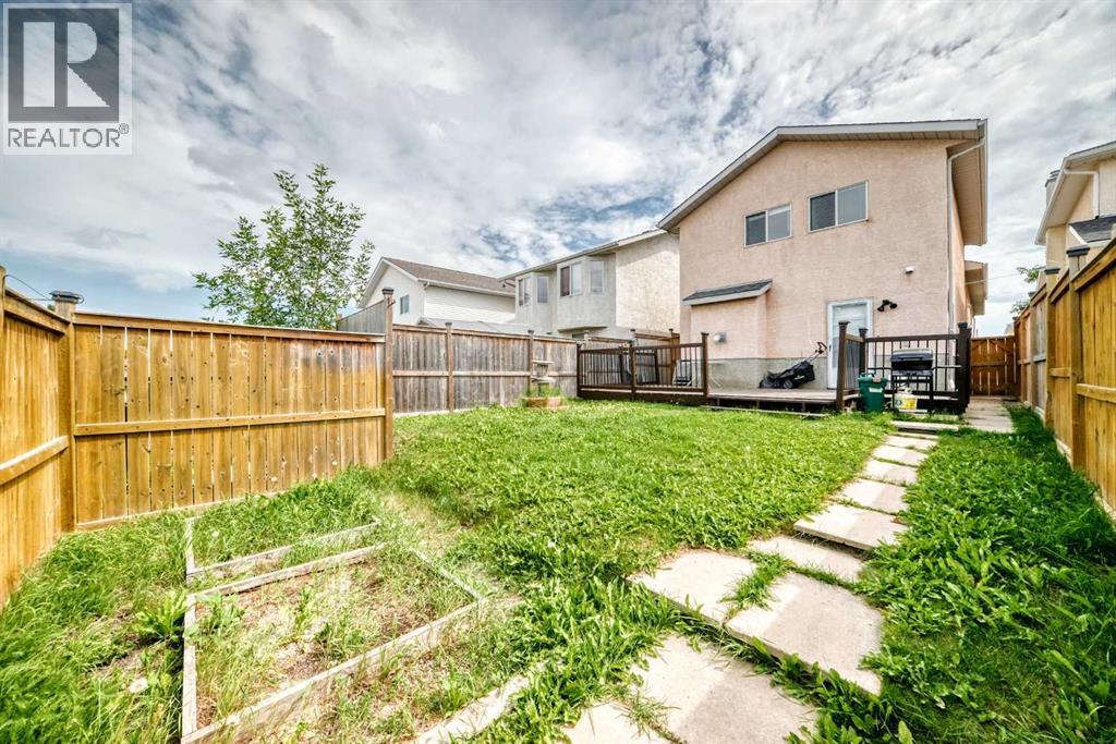 6934 Laguna Way NE - 48