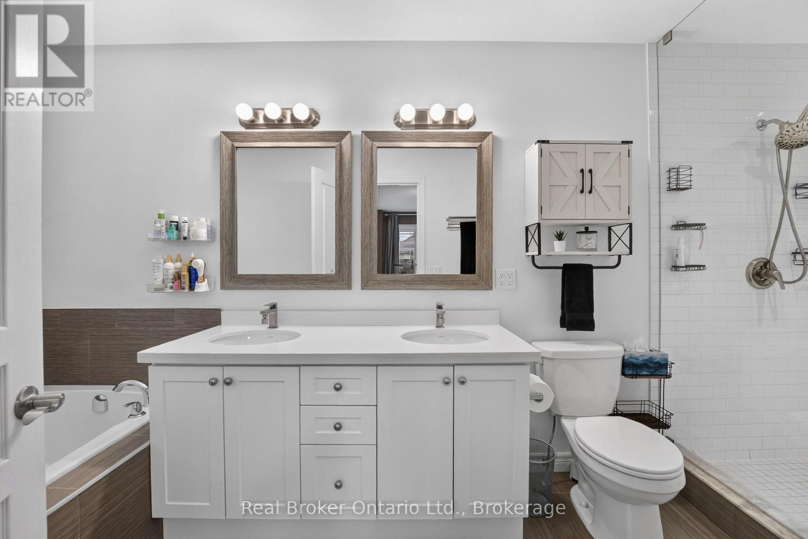 81 SHOWCASE DRIVE - Image 25