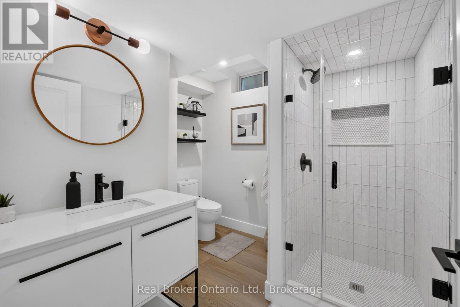 81 SHOWCASE DRIVE - Image 41