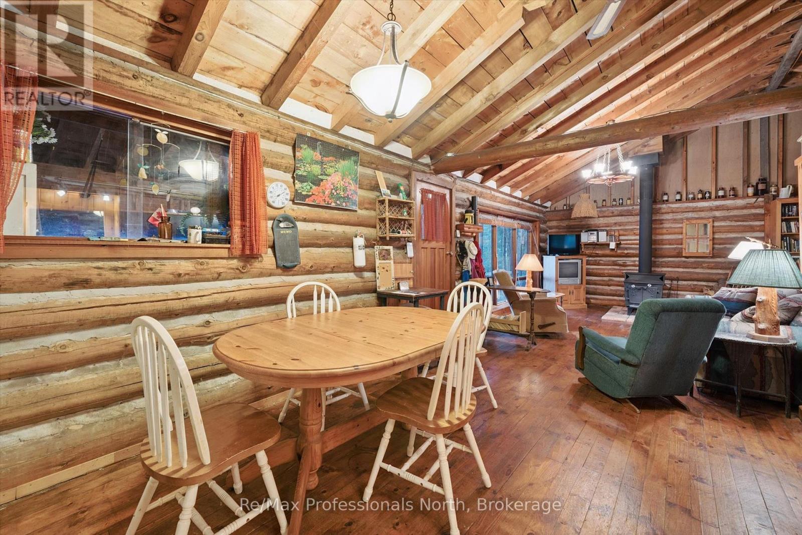 1271 STAUNTON ROAD - 12
