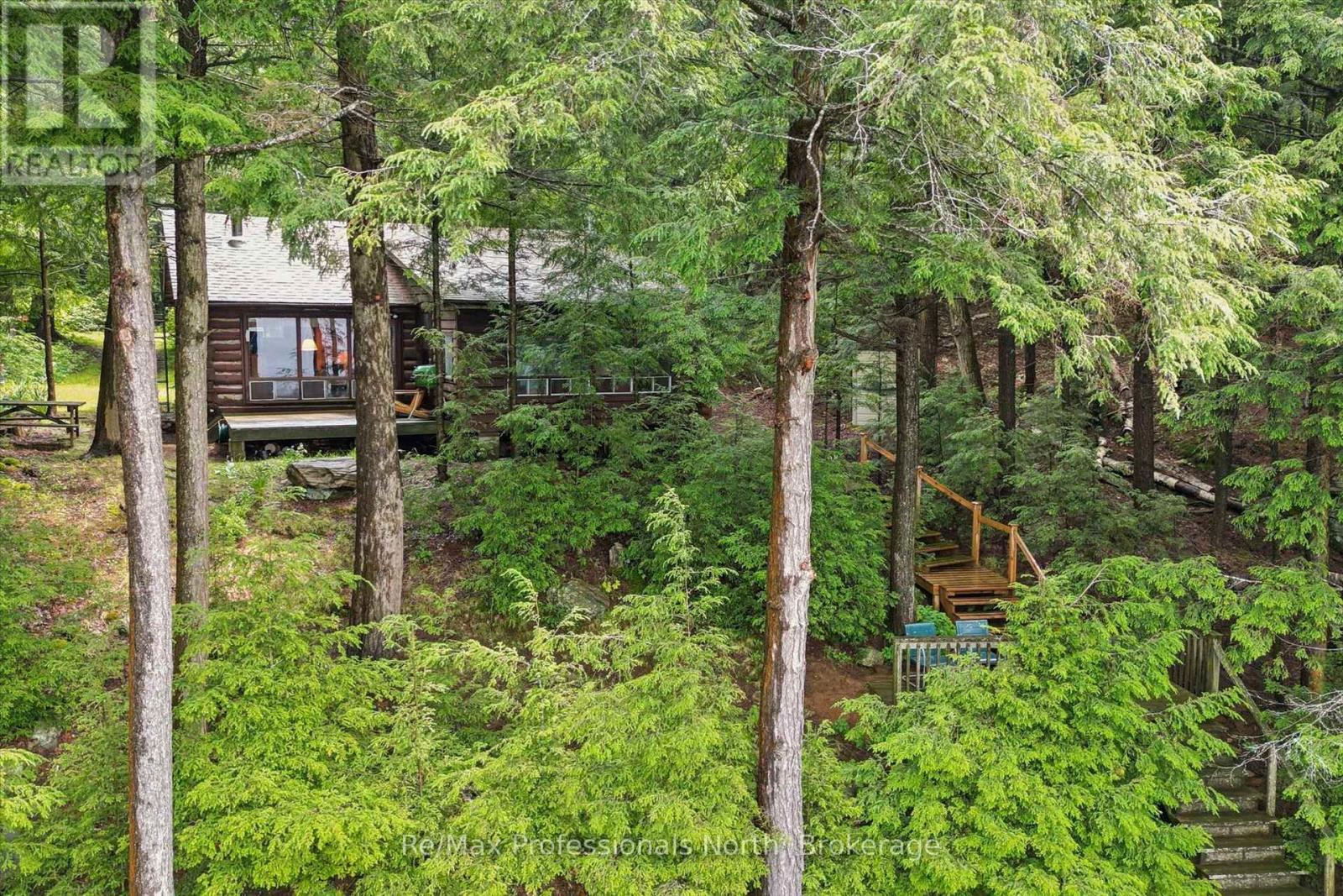 1271 STAUNTON ROAD - 3