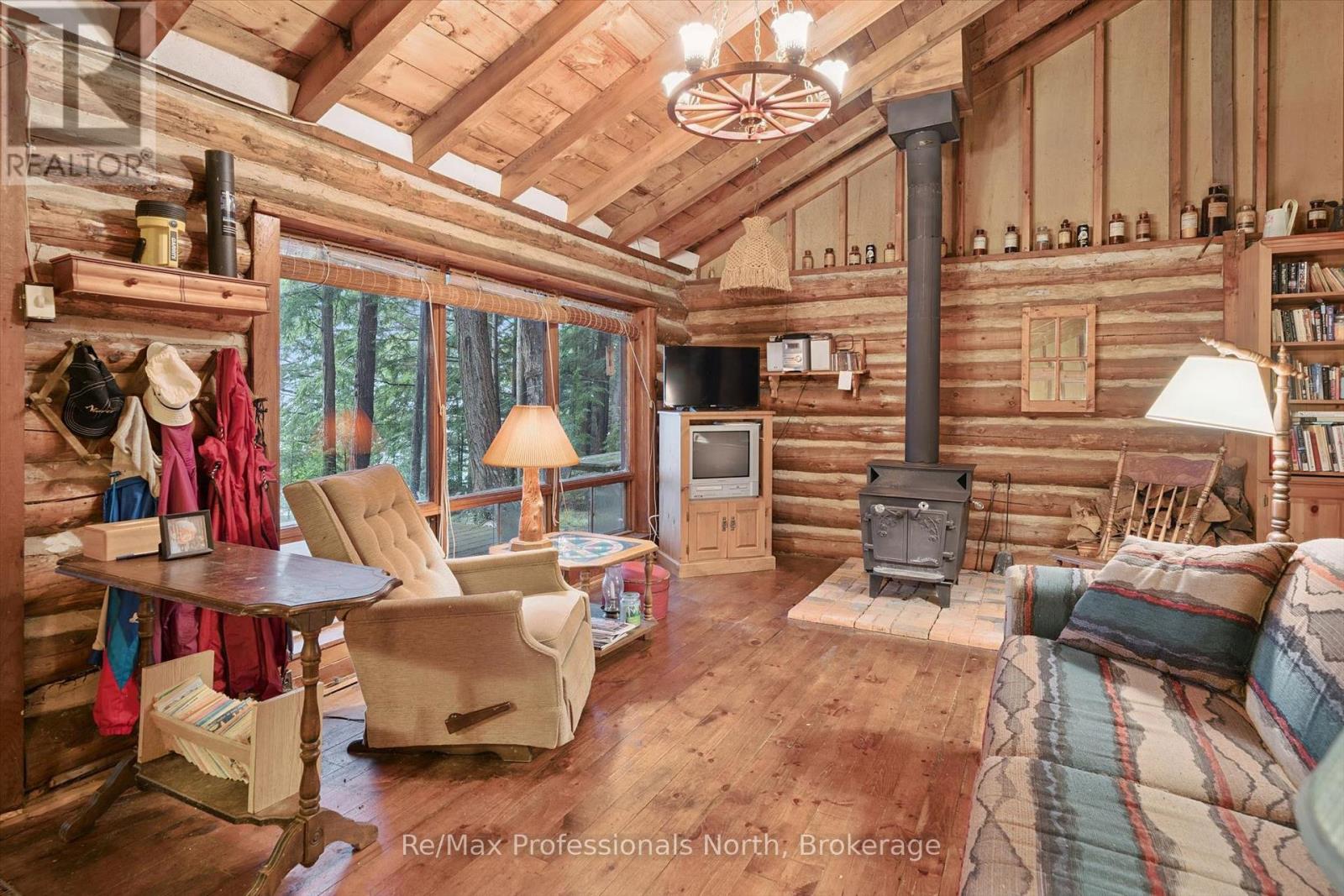1271 STAUNTON ROAD - 8