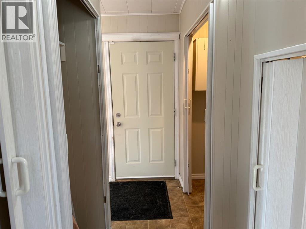 9, 5308 57 Street - 13