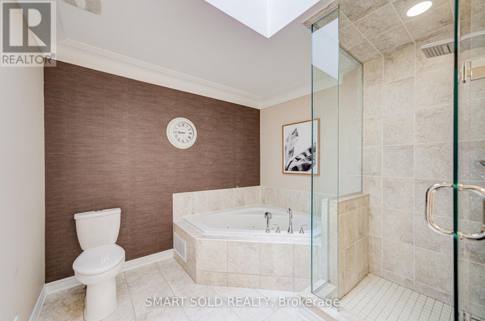 4123 SHIPP DRIVE - 32