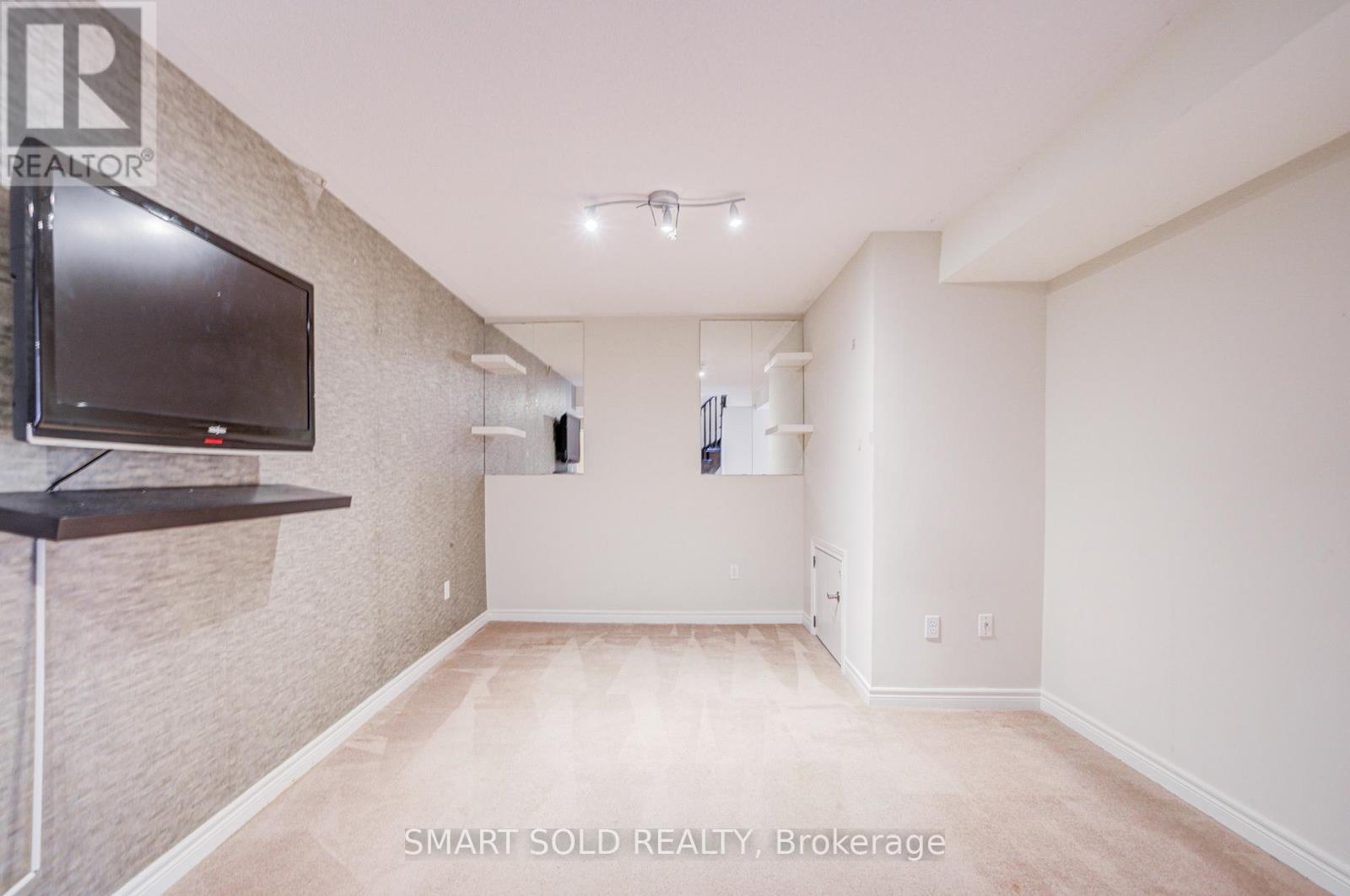 4123 SHIPP DRIVE - 39