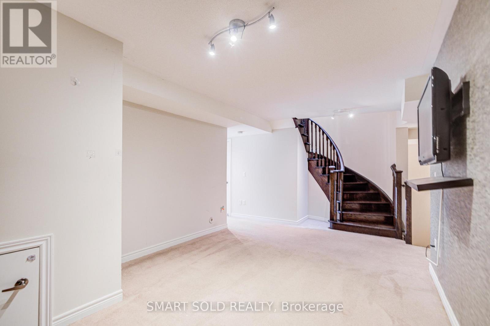 4123 SHIPP DRIVE - 40