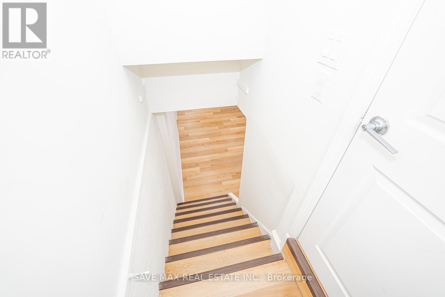 191 CLARK AVENUE - 23