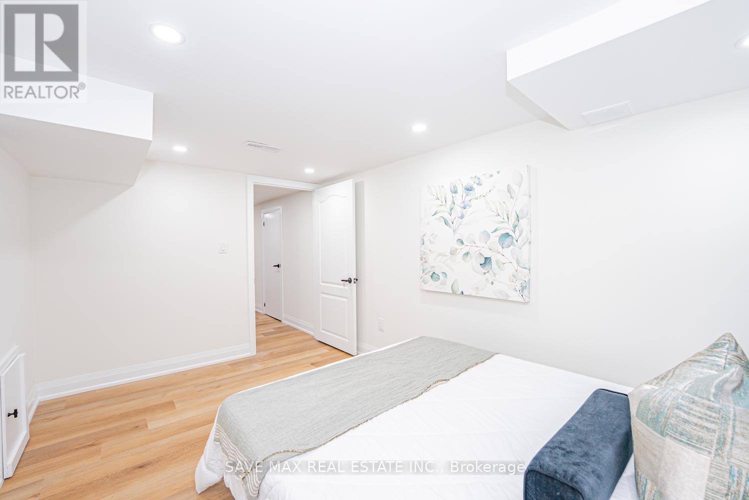 191 CLARK AVENUE - 30