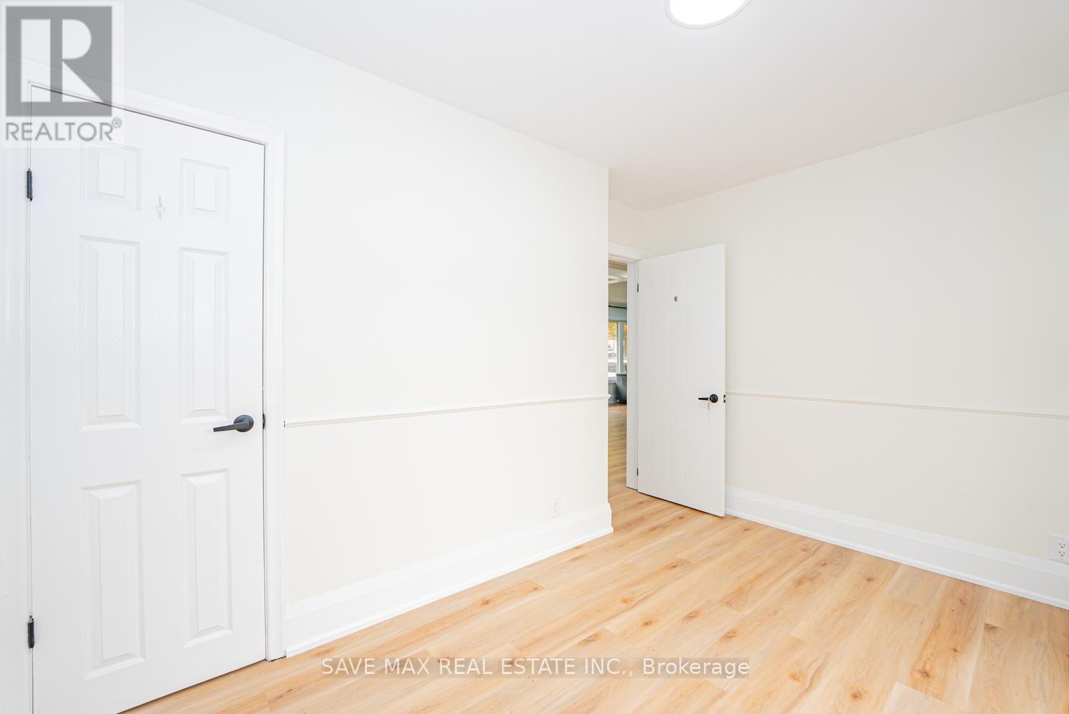 191 CLARK AVENUE - 19