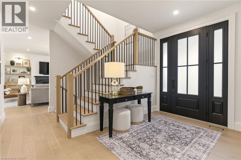 940 GORTON Avenue - Image 4