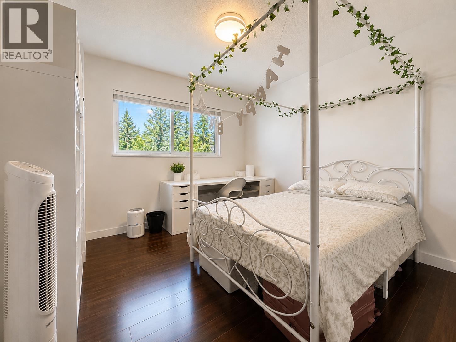 5 Bed, 3 Bath House for Sale in Coquitlam – 443 MUNDY STREET, Coquitlam – MLS# R3147211 - Image 15