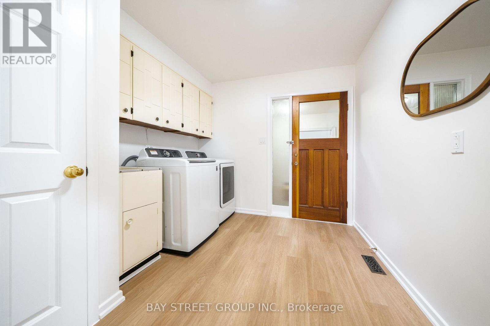 441 GUILDWOOD PARKWAY - Image 19