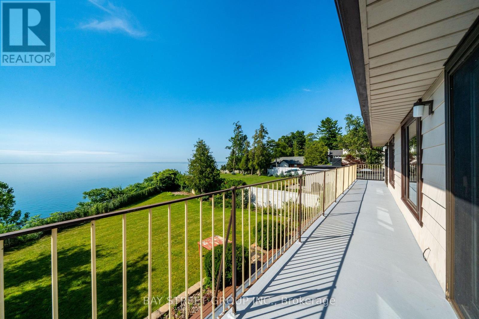 441 GUILDWOOD PARKWAY - Image 35