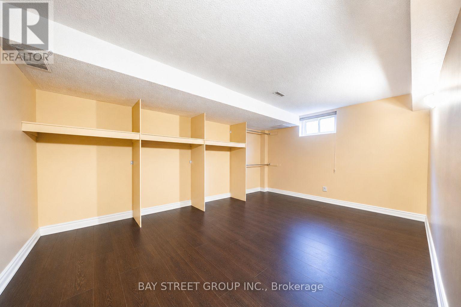 441 GUILDWOOD PARKWAY - 41