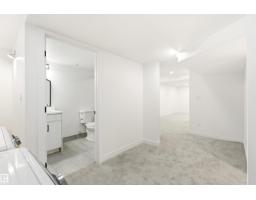 #4 7604 29 Av Nw, Edmonton, AB T6K3Z2 Photo 33
