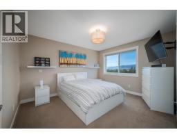 1915 Rosealee Lane, West Kelowna, BC V1Z4C7 Photo 14