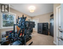 1915 Rosealee Lane, West Kelowna, BC V1Z4C7 Photo 42