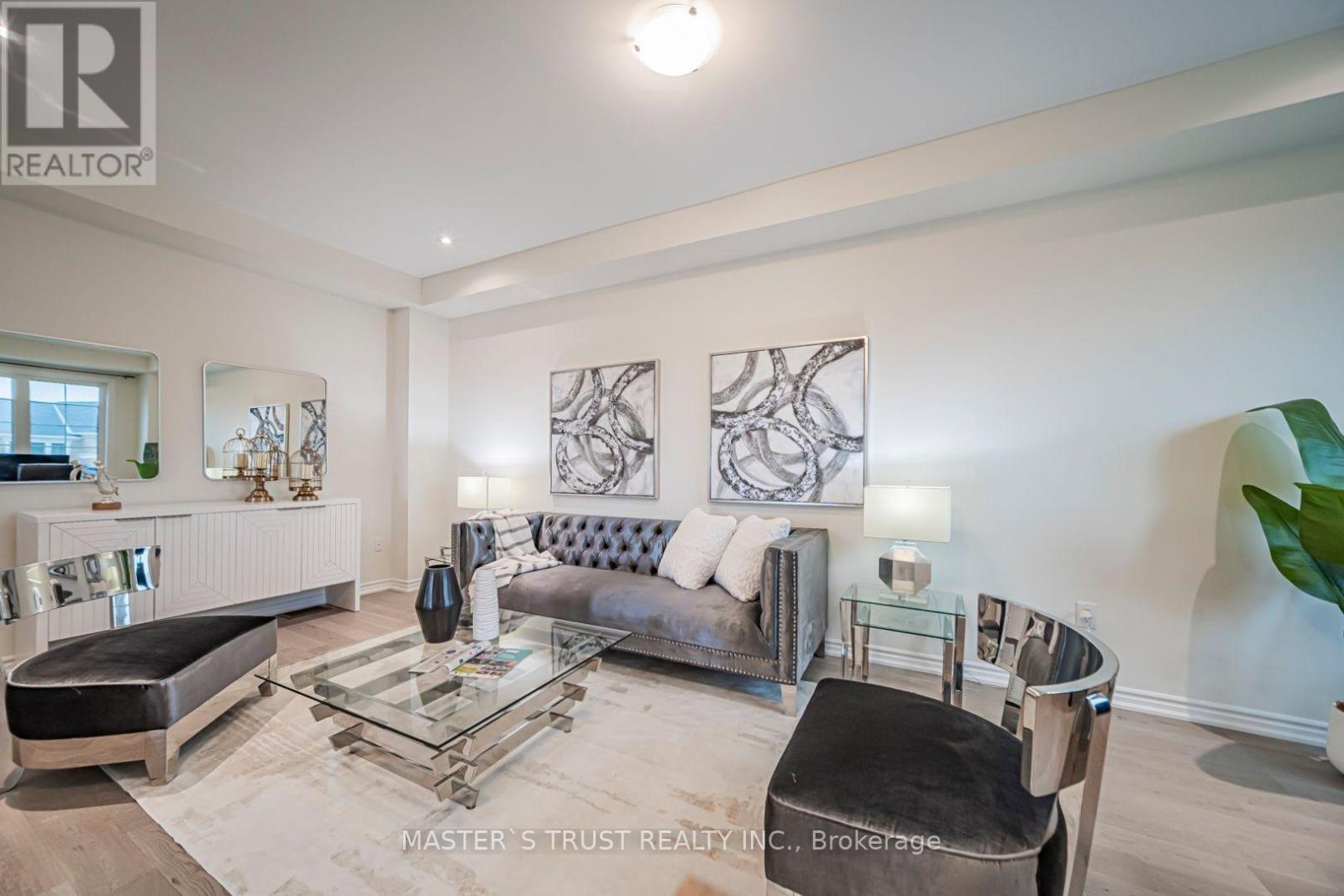 286 BEAVERBRAE DRIVE - 12