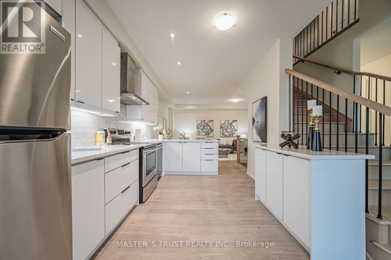 286 BEAVERBRAE DRIVE - 16