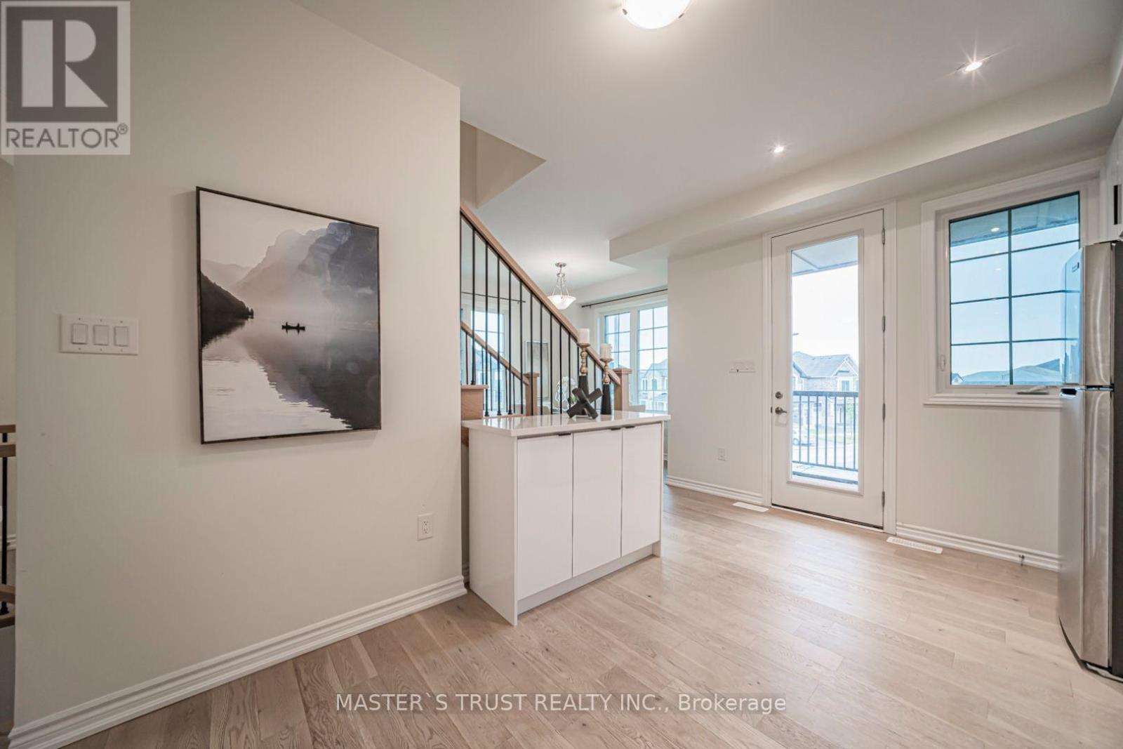 286 BEAVERBRAE DRIVE - 18