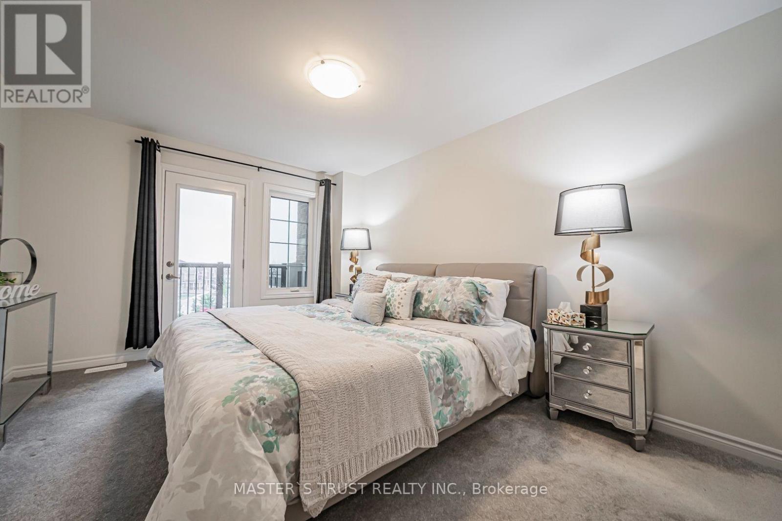 286 BEAVERBRAE DRIVE - 22