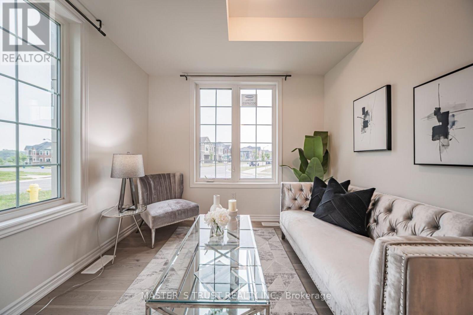 286 BEAVERBRAE DRIVE - 8