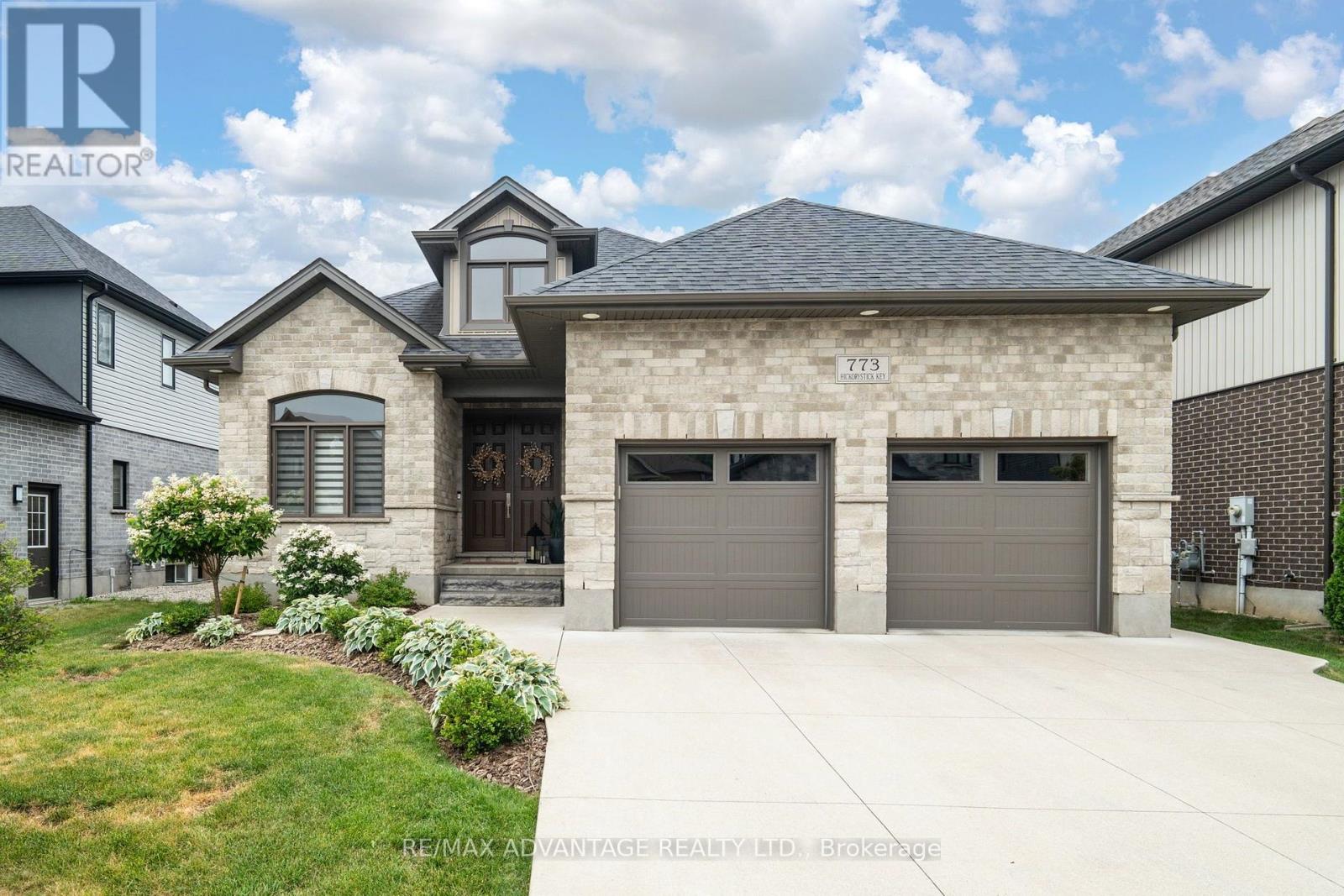 773 HICKORYSTICK KEY - 1