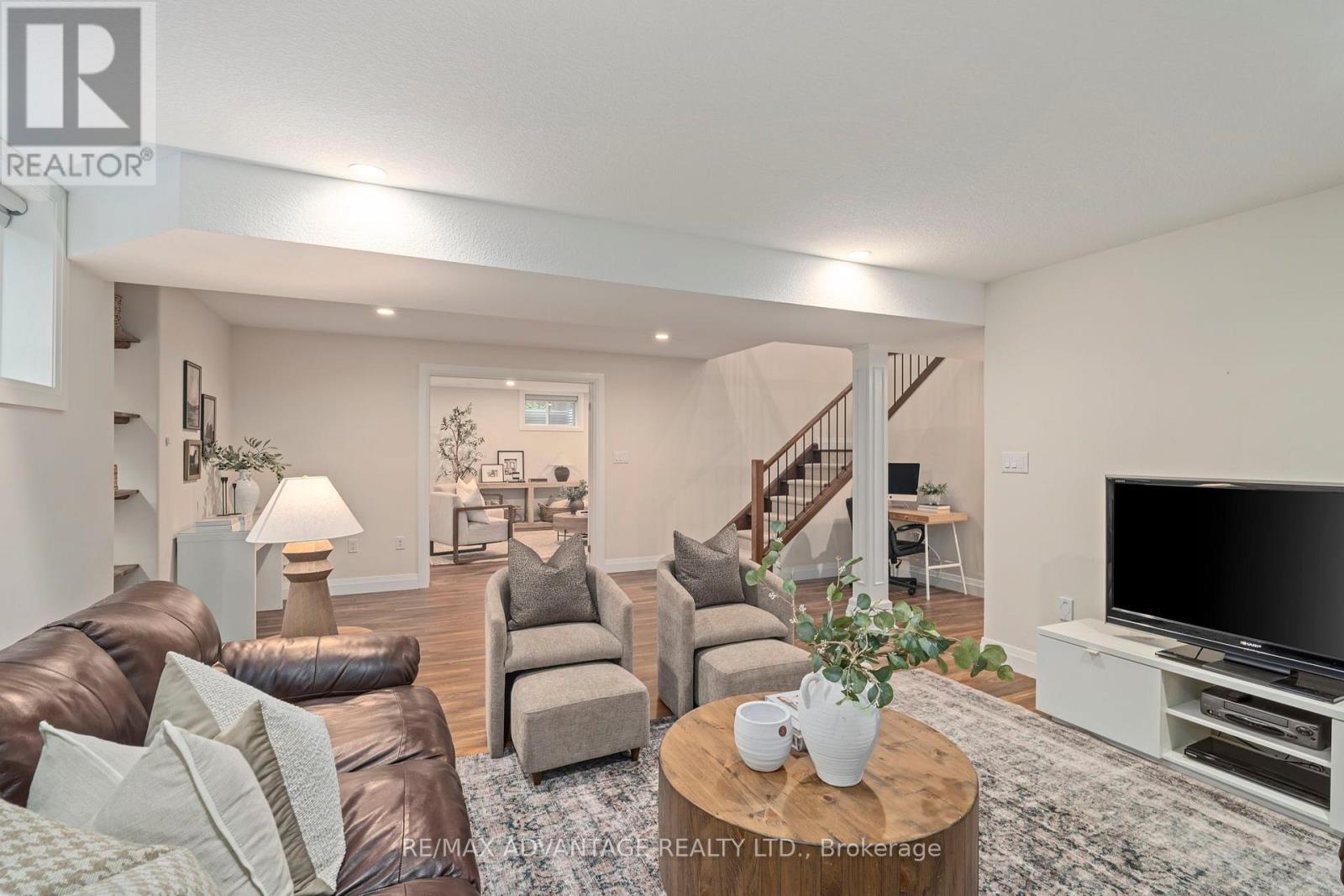 773 HICKORYSTICK KEY - Image 31