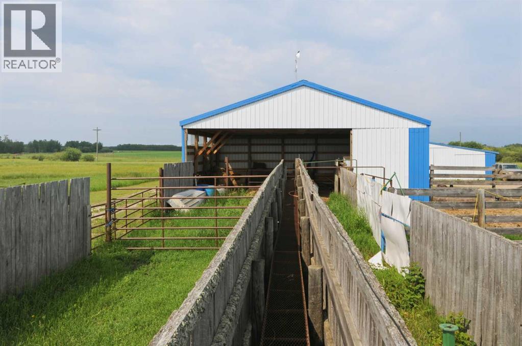 11 Twp 824 - Photo 16