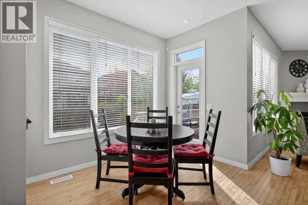125 Cranleigh Park SE, Cranston, Calgary photo 2