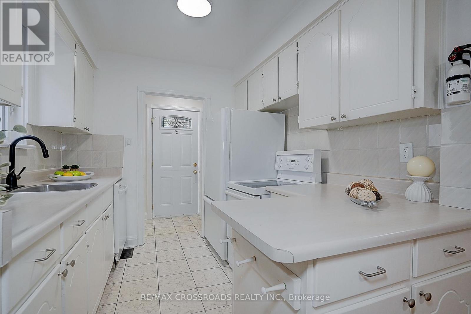 128 LEACREST ROAD - 13