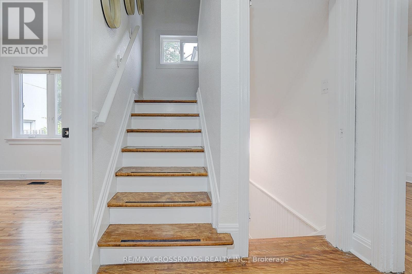 128 LEACREST ROAD - 30